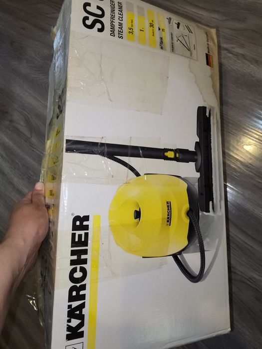 Продаётся пароочиститель Karcher