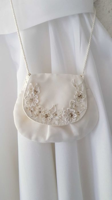 Детска бяла рокля  размер 6 години