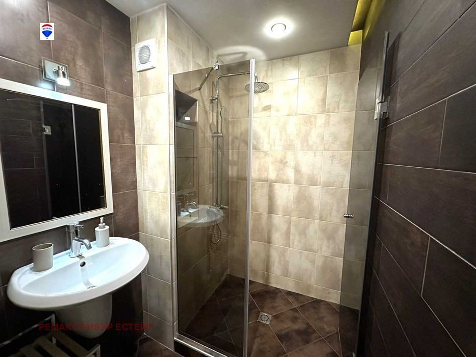 Тристаен апартамент под наем кв. Хъшове, гр. Русе