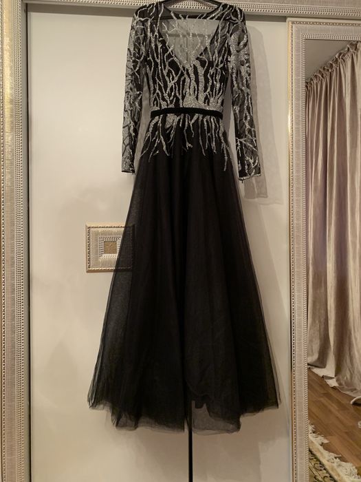 Продам вечерние платья!