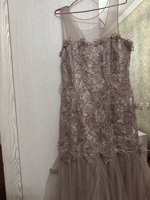 Продам вечернее платье