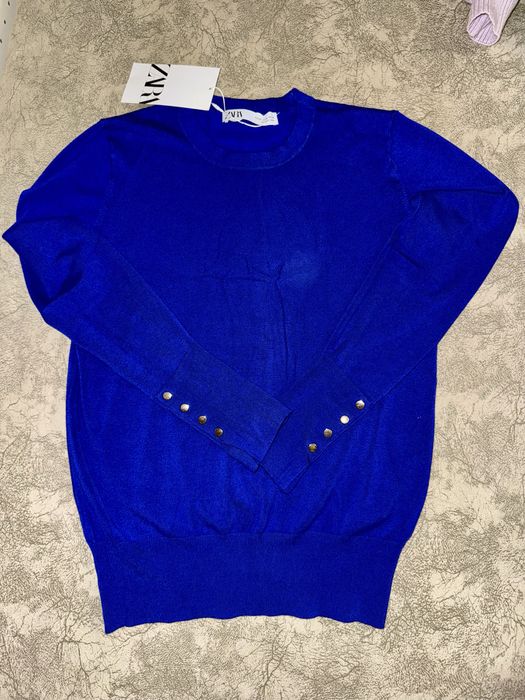 Продается кофта Zara