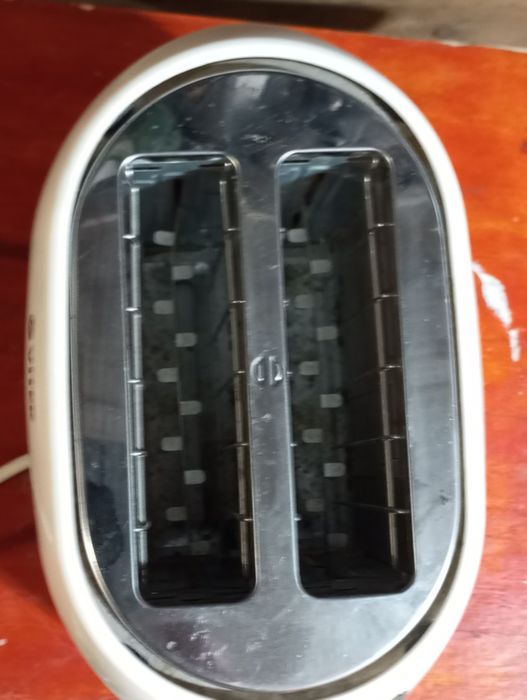 Тостер Vitek  включается На Запчасти