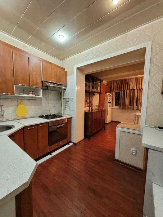 Ц-1 быв.дет мир ул.Шахрисабз пр-т Мустакиллик 116 кв.м 5\5\9 с рем.