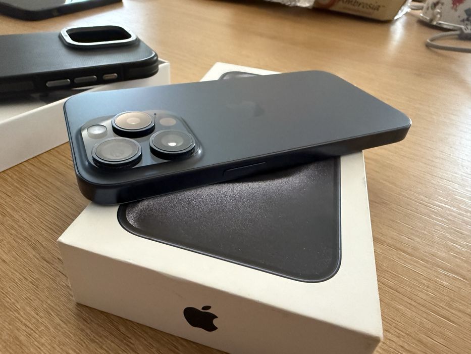 Iphone 15 pro blue titanium 128gb