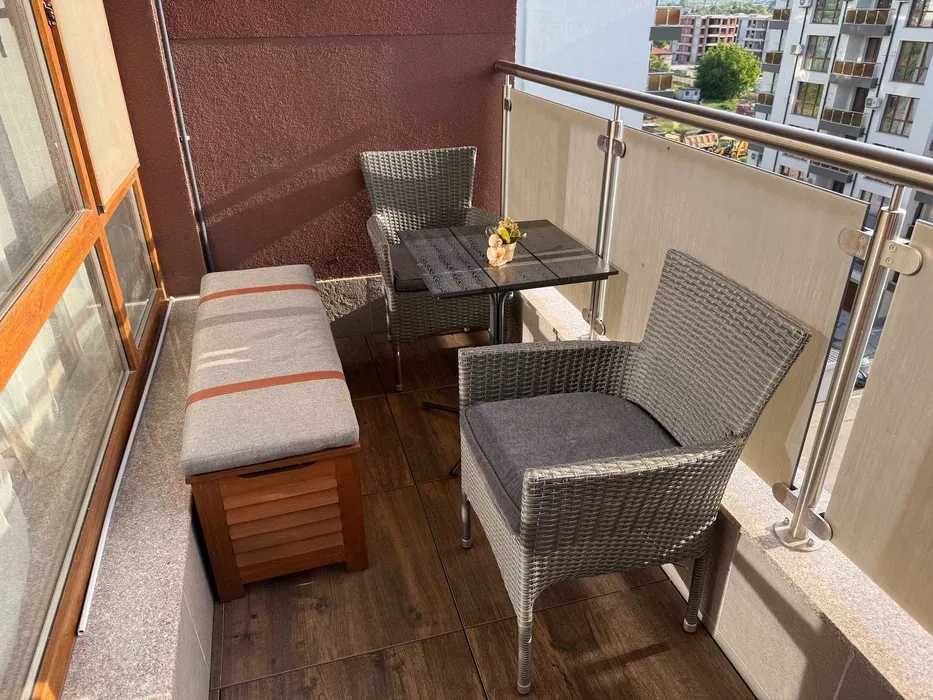 Собственик - Напълно обзаведен двустаен апартамен