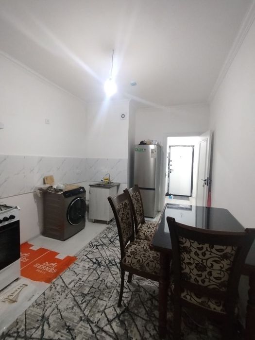 Musaffo masknda 1 xonali kvartira faqat qizlar VA ayollarga bezmakler