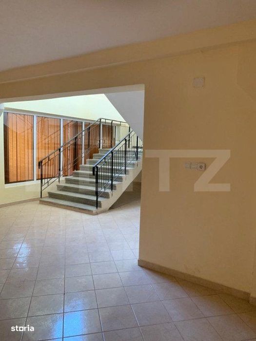 Spatiu comercial,750mp,Moreni