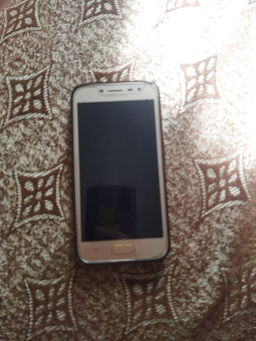 Продам Нокия 230 и Самсунг j2