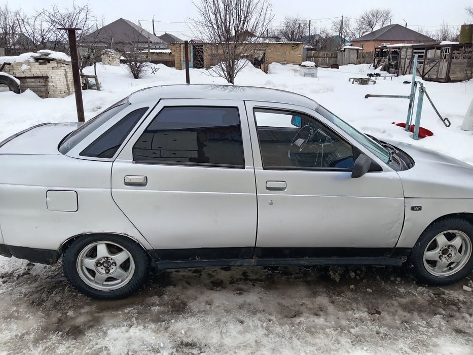 Продаю ваз 21102