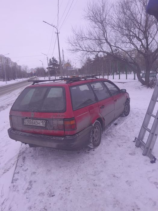 Продам  машину .