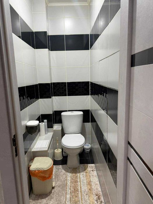 Продам 2 ком .квартиру  район Береке