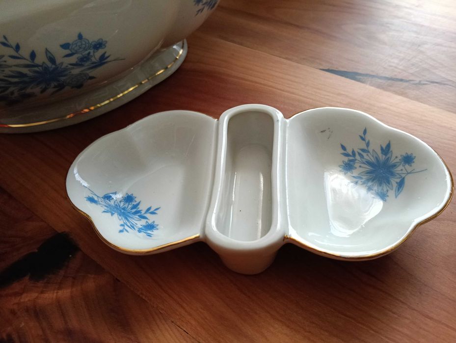 Български стар порцелан на "Китка" със златен кант