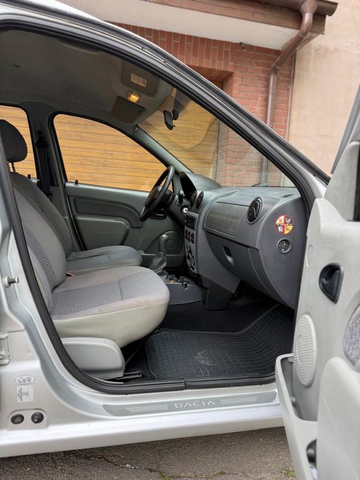 Dacia Logan MCV 1.5 dci 75 cp Laureate