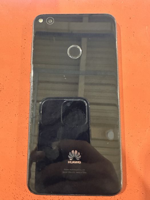 Huawei p8 lite продаю