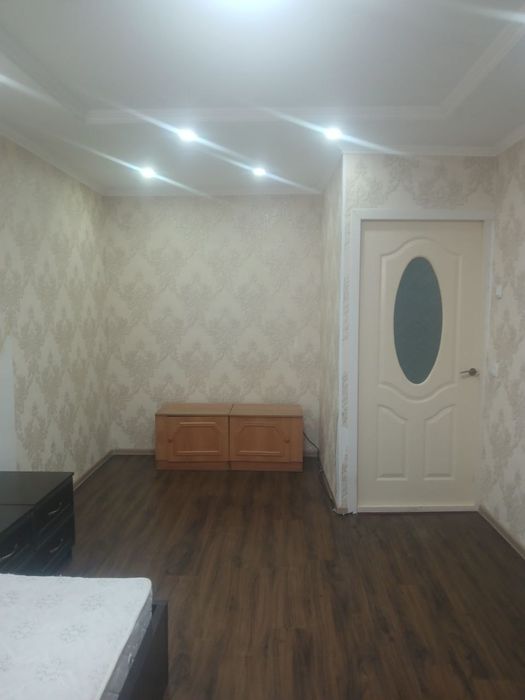 1 Xonali Kvartira sotiladi Chirchiq