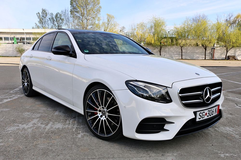 Mercedes E220d 2018 Packet AMG / 2.0 194cp / Panoramic / VirtualCockpit / Euro6