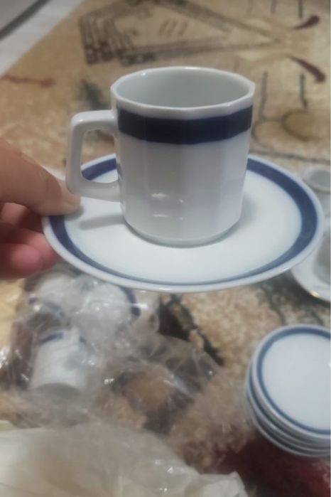 Vand seturi de cafea