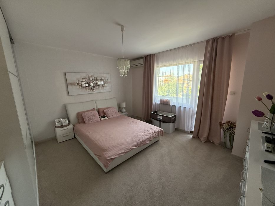 Продава се Четиристаен апартамент в Стара Загора, Македонски - 140 кв.м за 1130 €/кв.м - Снимка #3