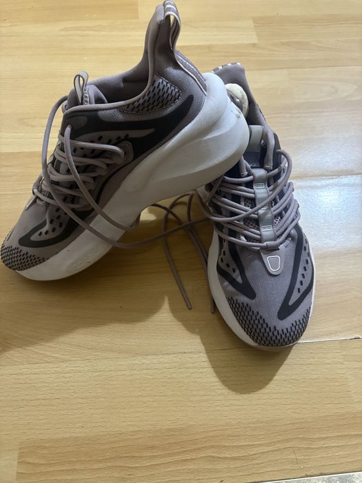 Дамски маратонки