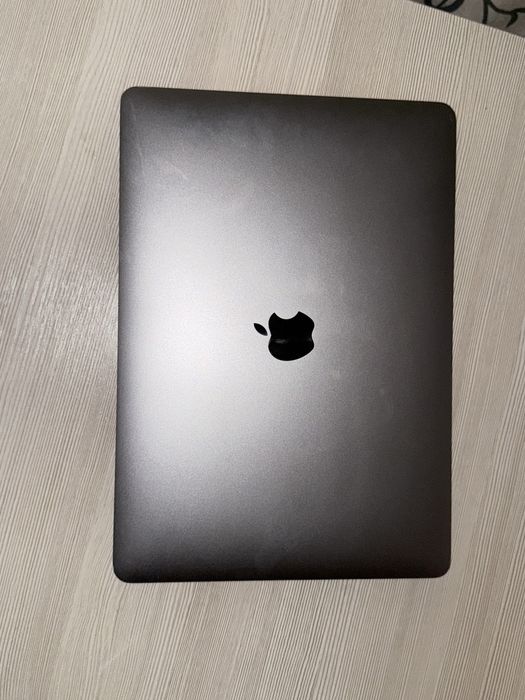MacBook Air 13 macOS 15.0.1