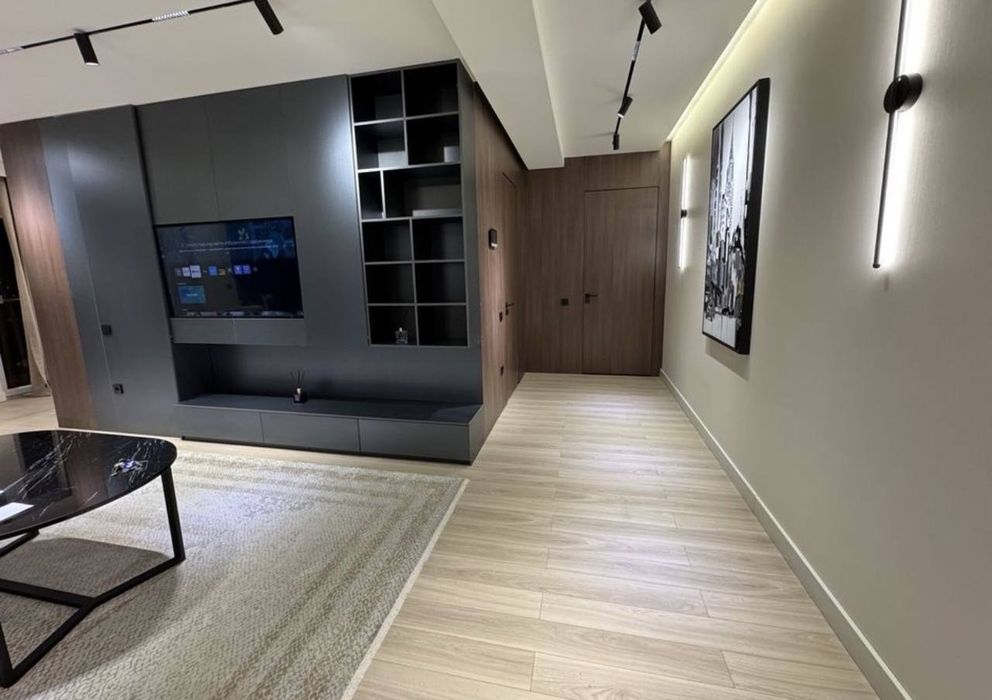 Аренда 6 Кв Хонсарой Дипломат