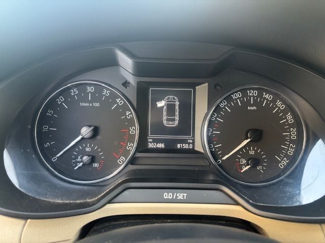 Skoda Octavia Skoda Octavia 2.0 TDI | 2016 | Manuală | 303.000 km