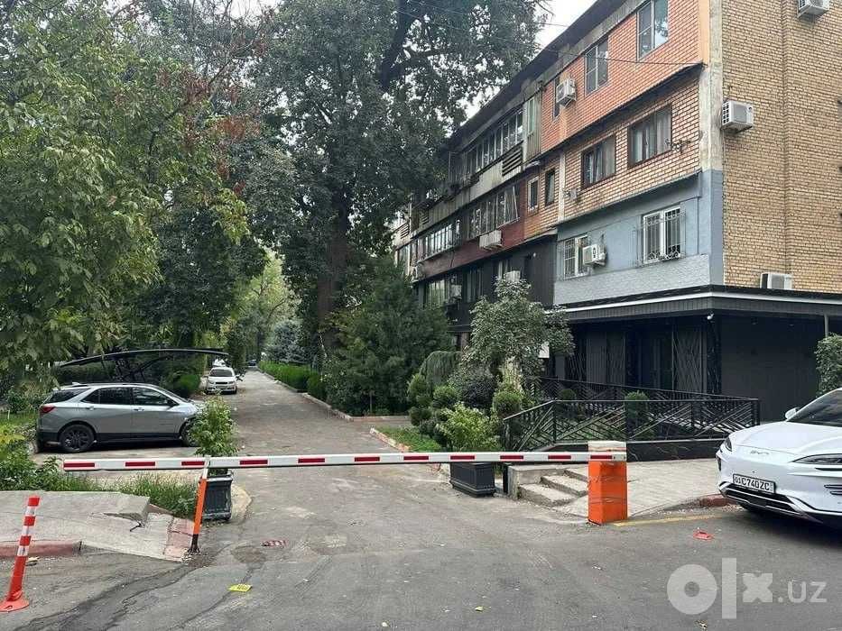 Продаётся 2в3 комнаты, 60 м², 2 этаж — Мирзо-Улугбекский район, Ц-1