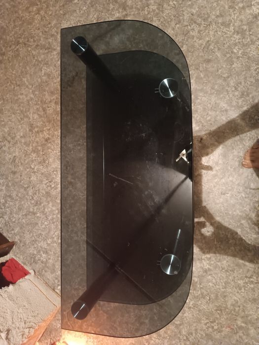 Стеклянная тумба