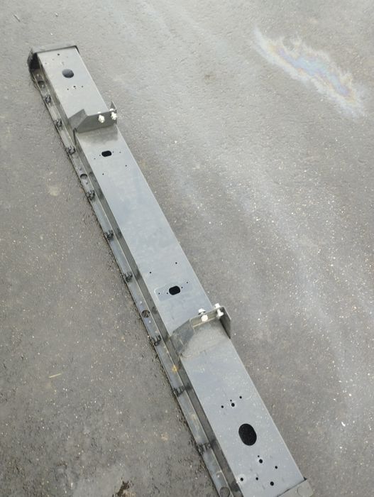 Bara spate Iveco daily 2004-2024 cu loc cu senzori