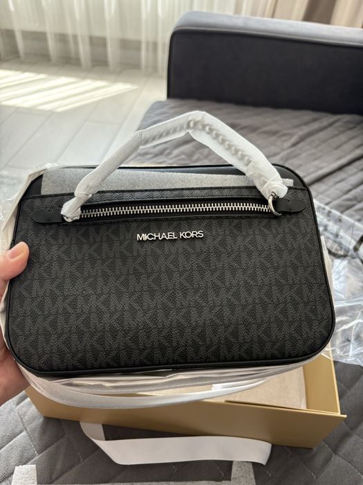Сумка кросс-боди Michael Kors