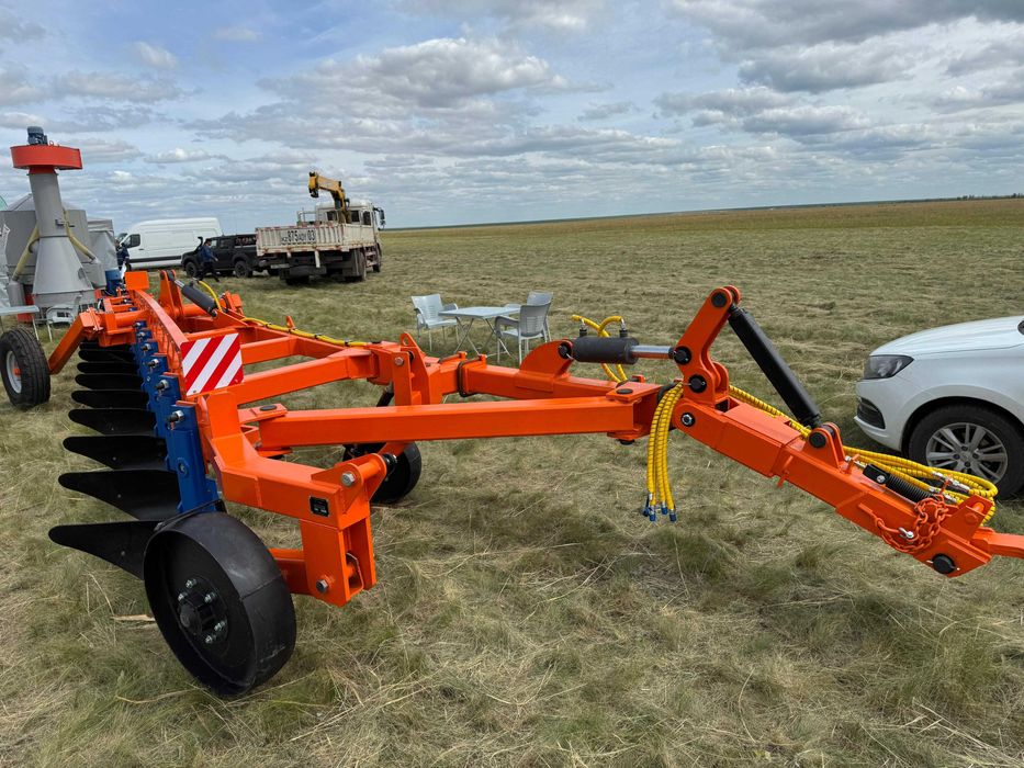 Плуг прицепной усиленный ПП-9+2х40