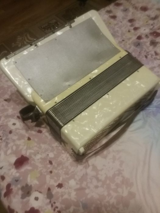 Acordeon hohner tango ll B 880
