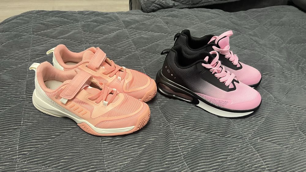 2 perechi de adidasi marimea 33