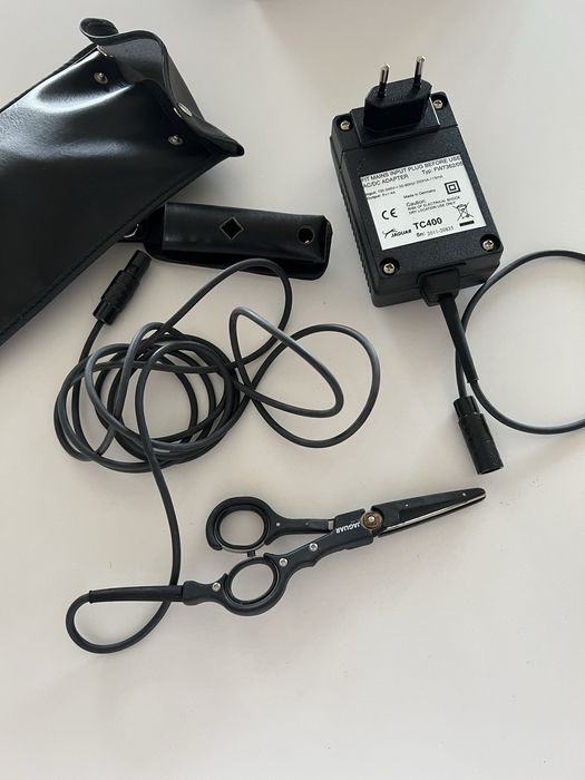 Профессиональные парикмахерские ножницы