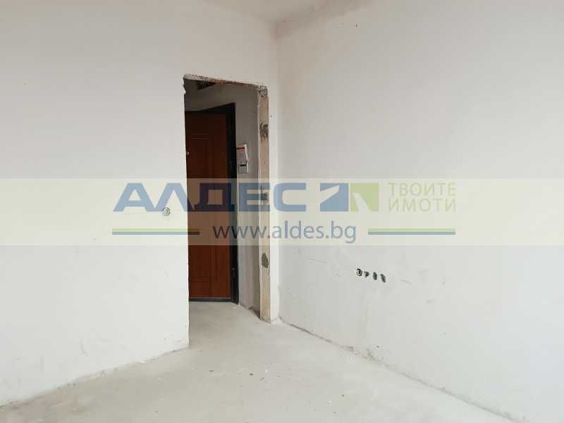 Продава се Двустаен апартамент в София, Овча купел 1 - 73 кв.м за 2466 €/кв.м - Снимка #6