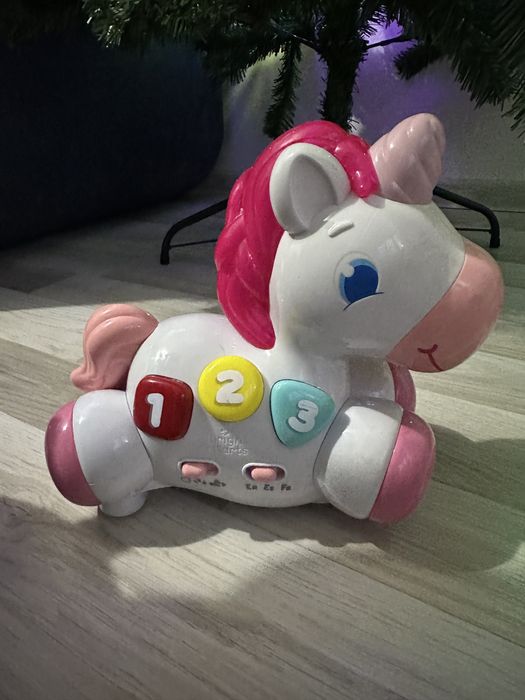 Интерактивна играчка Bright Starts - Вълшебният еднорог Rock & Glow