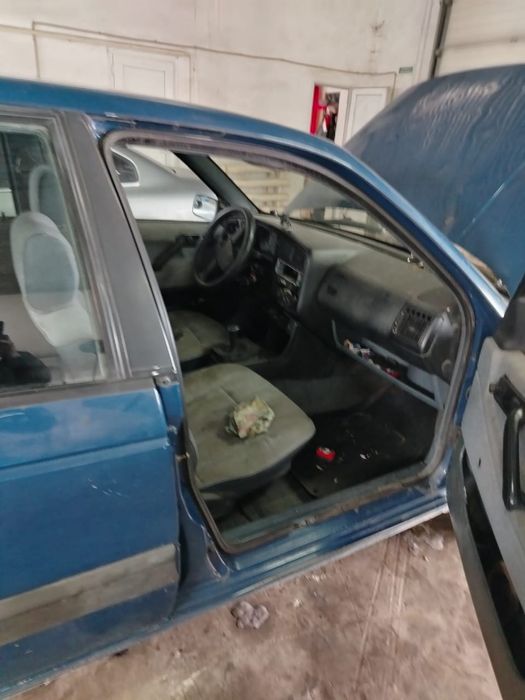 Продам фольсфагее пасат б3