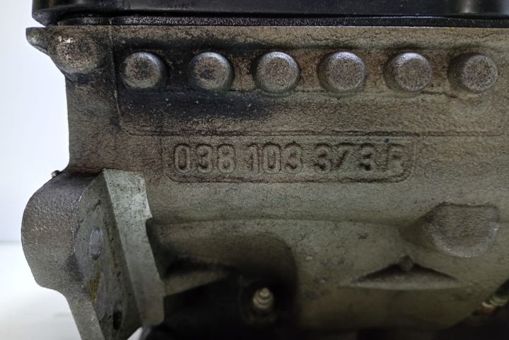 Ansamblu chiulasă motor 038103373R Audi A4 B7 seria