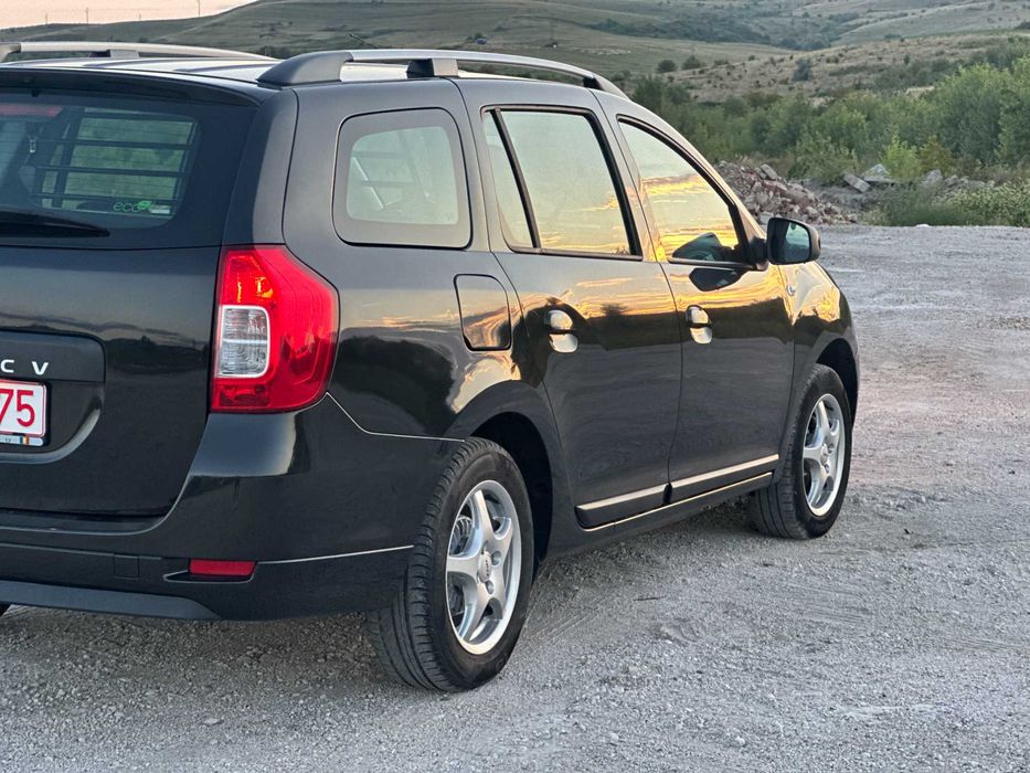 Dacia Logan Mcv*1.5 diesel*factura+fiscal*2015/luna 06*clima*navigatie