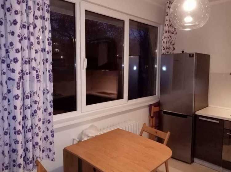 Дава се под наем Тристаен апартамент в София, Изток - 90 кв.м за 764.49 € - Снимка #3