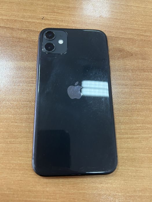 Продам Айфон  11
