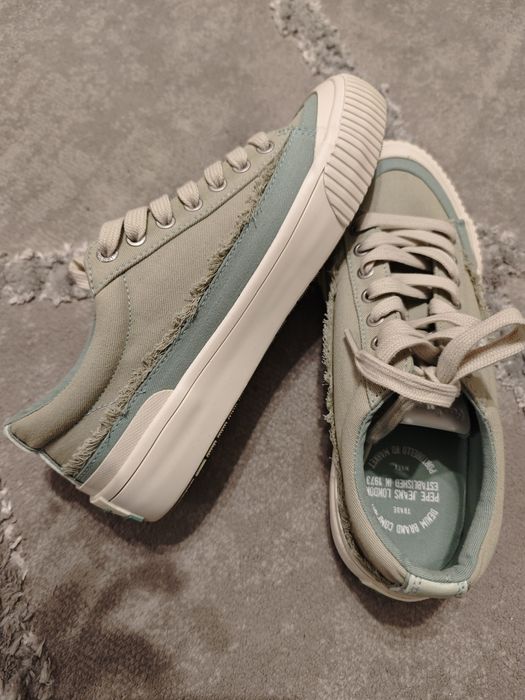 Нови Pepe jeans кецове зелени кецове с ресни маркови сникърси 38 номер