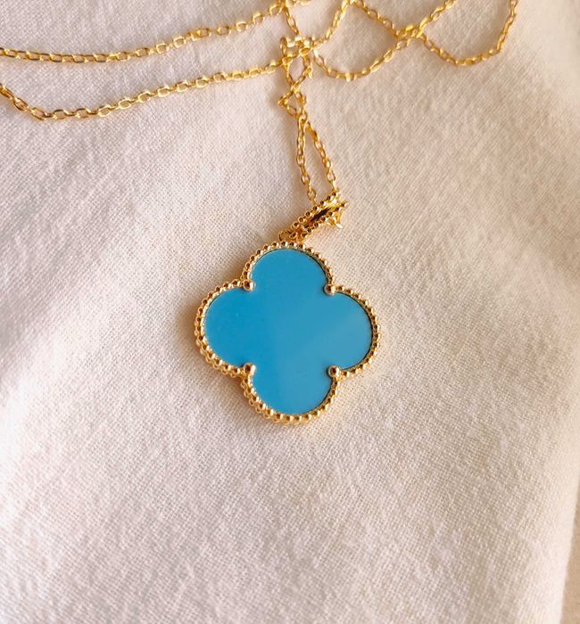 Дълго дамско колие с голяма детелина от син ахат, Van Cleef & Arpels