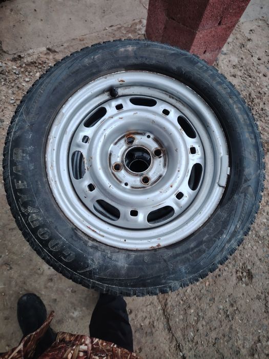 Зимние шины р14 бу