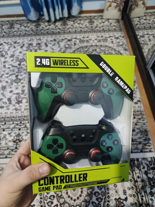 JOYSTICK Komplek Kompyuter Simsiz Gamepad (Wireless Controller)