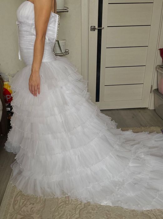 Продам свадебное платье