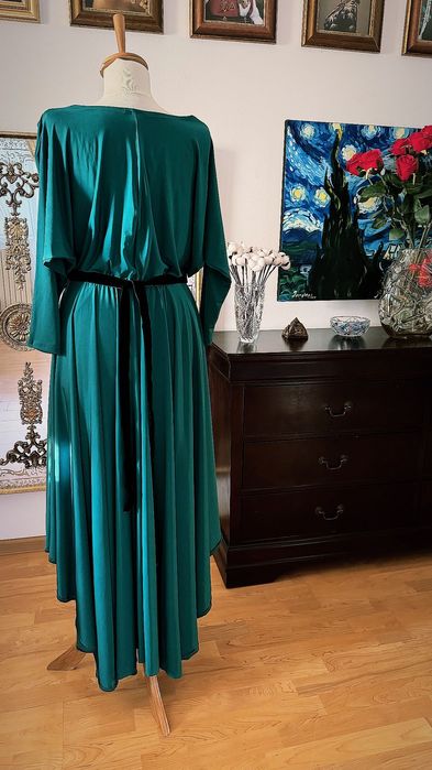 Rochie verde smarald ocazie