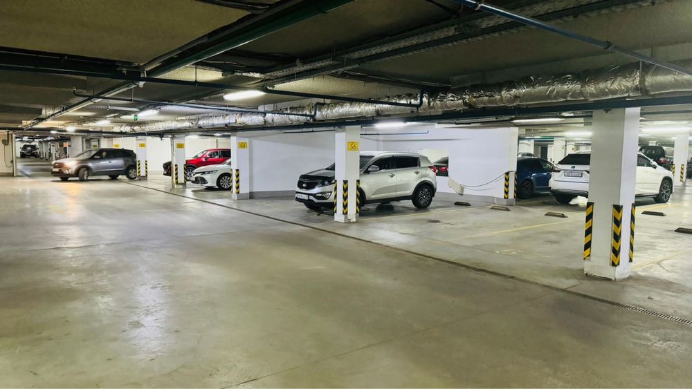 Паркинг посуточно и помесячно