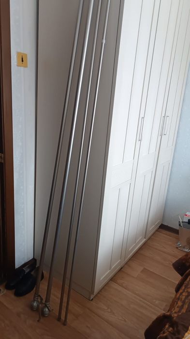 Продам гардины 2 штуки